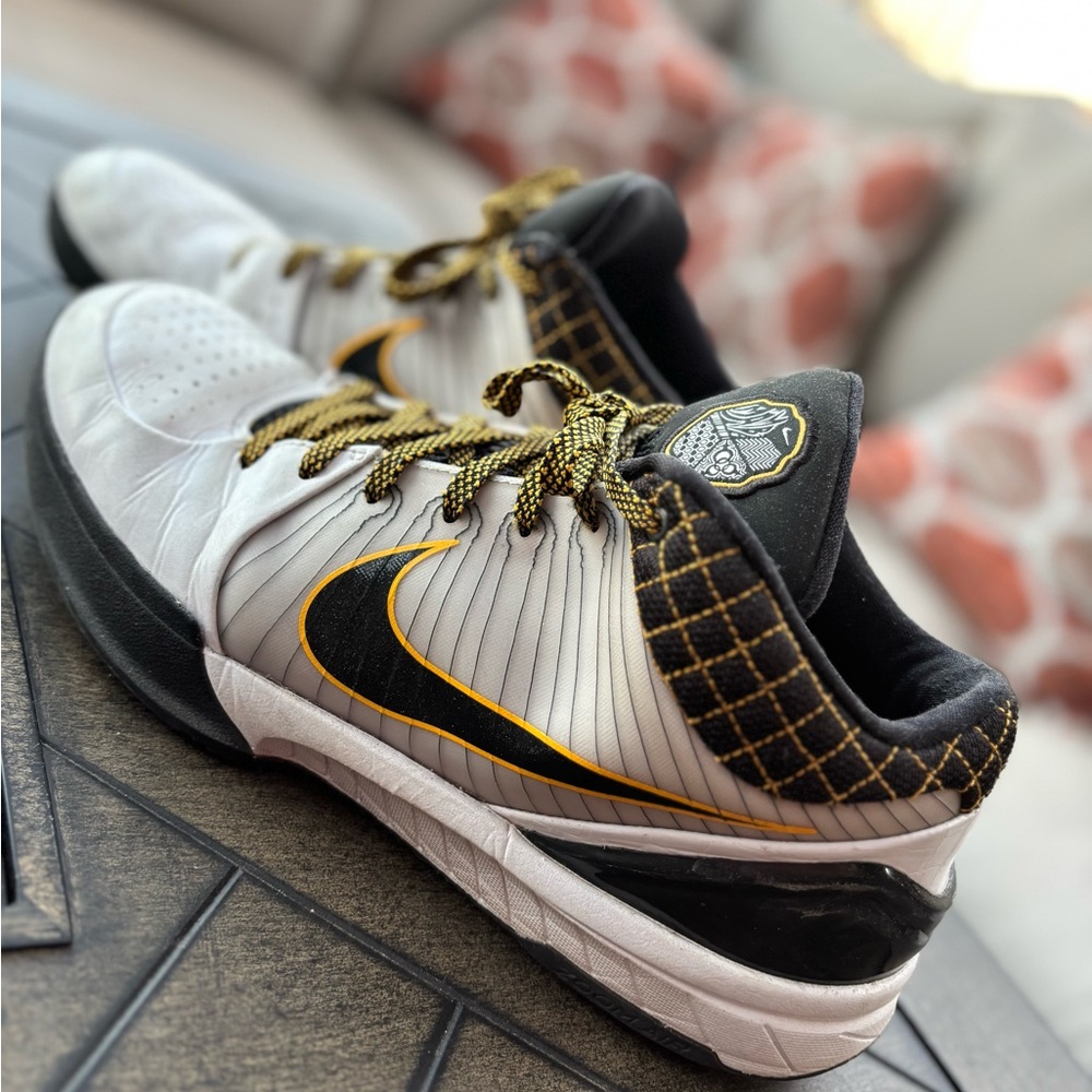 Nike Kobe 4 Protro